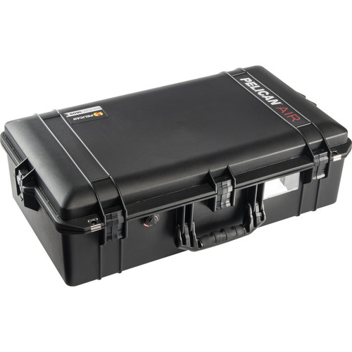 Pelican 1605 Protector Air Case (Black, Dividers)
