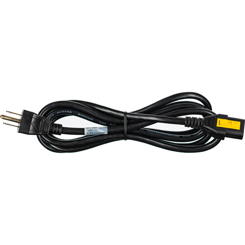 RME IEC Cable with V-Lock