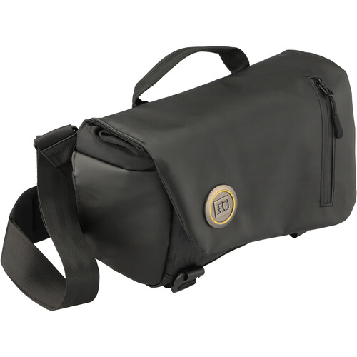 Ruggard Triumph Camera Messenger Bag (4L)