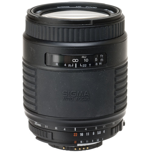 Sigma Zoom Wide Angle-Telephoto 35-135mm f/4-5.6 UC Autofocus Lens for Nikon AF