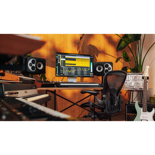 Steinberg Cubase Pro 15 Music and Audio Postproduction Software (Competitive Crossgrade see NOTE)