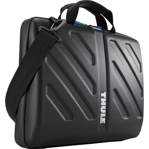 Thule Gauntlet 15" MacBook Pro, Plus iPad Attache (Black)