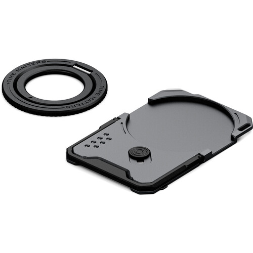 Tilta Khronos Multifunctional Magnetic Backplate for iPhone 17 Pro (Space Gray)