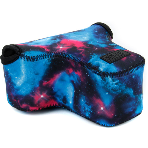 USA GEAR FlexSLEEVE DSLR Case (Galaxy Pattern)