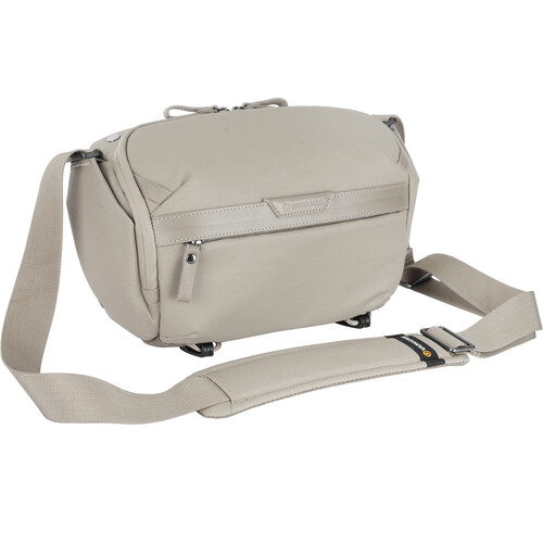 Vanguard VEO Metro Shoulder Bag (Cream, 4L)
