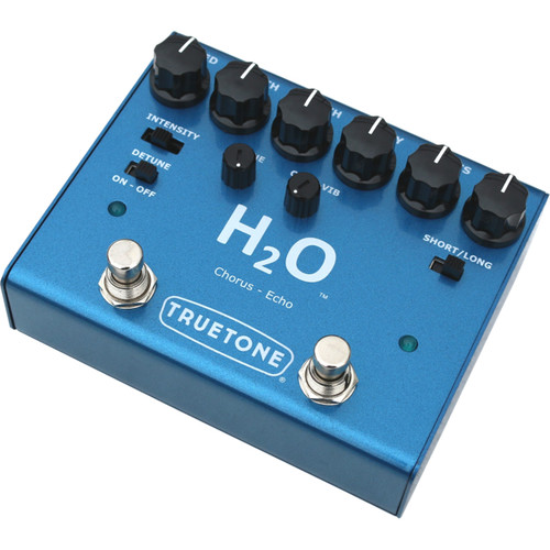 Truetone V3 H2O Liquid Chorus / Echo Pedal