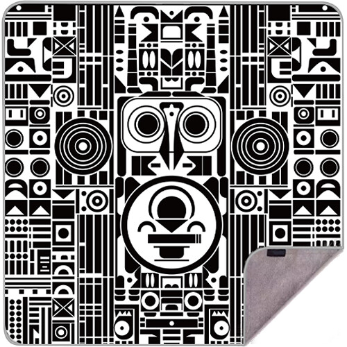 VSGO Protective Camera Lens Wrap (Totem Pole)