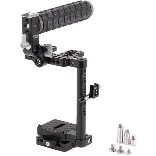 Wooden Camera Unified DSLR Cage with Rubber-Grip Handle (Medium)
