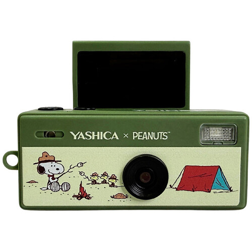 Yashica Funtastic Key Chain Camera (Snoopy’s Summit)