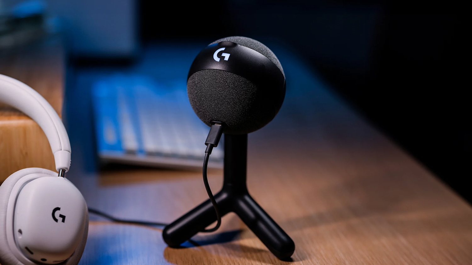 Logitech G Yeti Orb RGB USB-C Gaming Microphone Logitech G Yeti Orb RGB USB-C Gaming Microphone