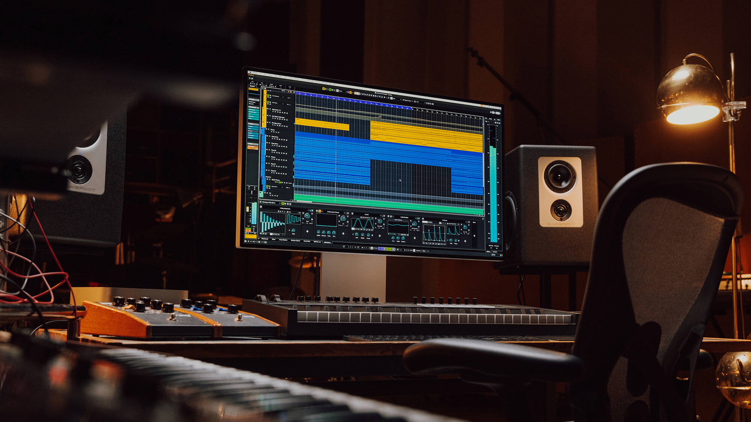 Steinberg Cubase Pro 14 Music and Audio Postproduction Software Steinberg Cubase Pro 14 Music and Audio Postproduction Software