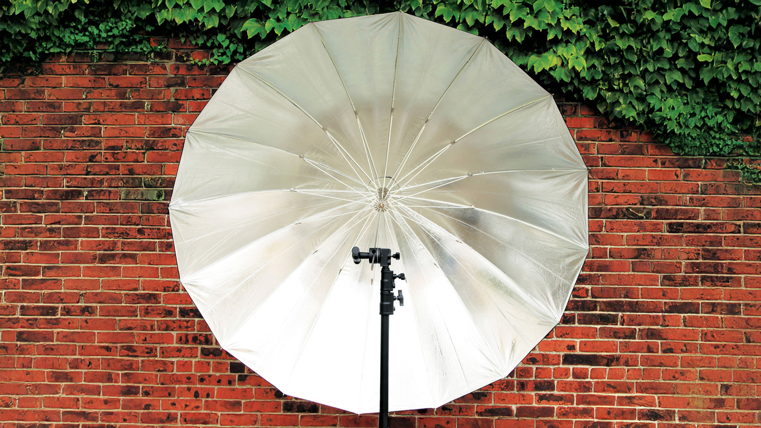 Impact 7' Improved Parabolic Umbrella