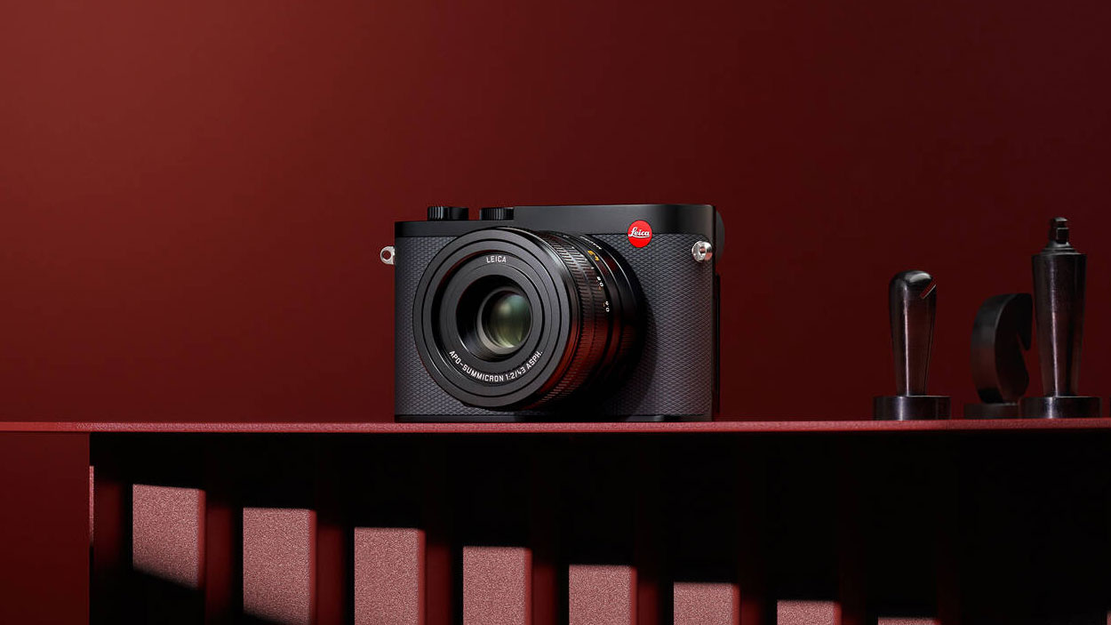 Leica Q3 43 Digital Camera