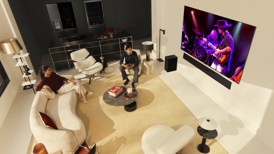 LG SIGNATURE OLED T 4K
