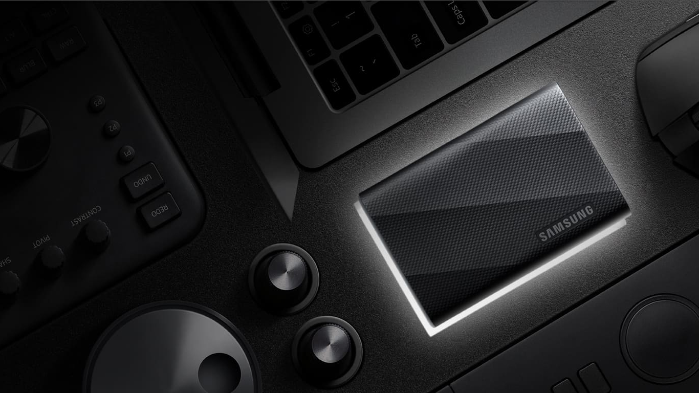 Samsung 2TB T9 Portable SSD