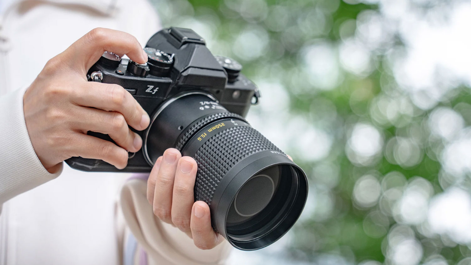250mm f/5.6 Reflex Lens from TTArtisan 250mm f/5.6 Reflex Lens from TTArtisan