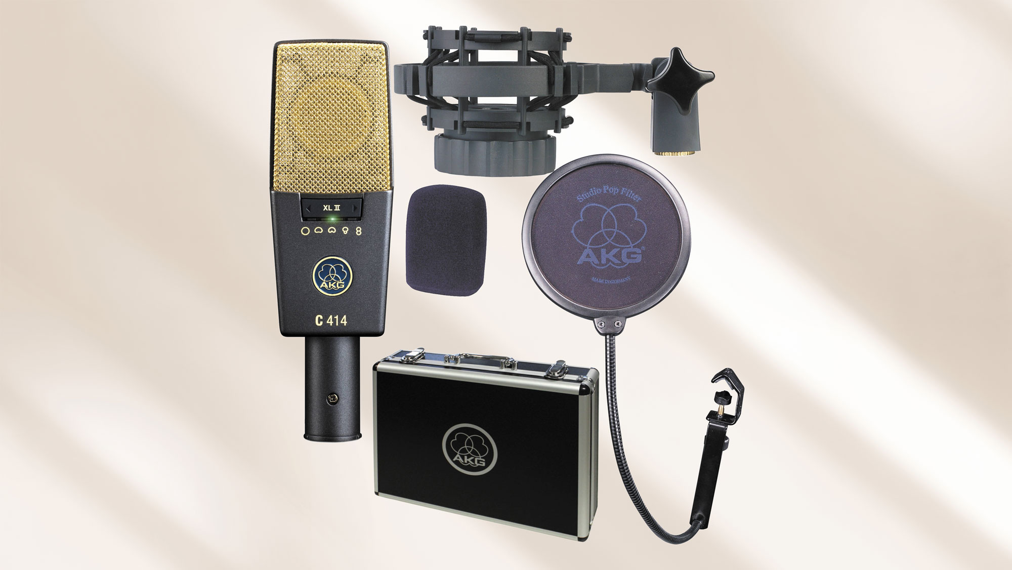 AKG C414 XLII Large-Diaphragm Multipattern Condenser Microphone AKG C414 XLII Large-Diaphragm Multipattern Condenser Microphone