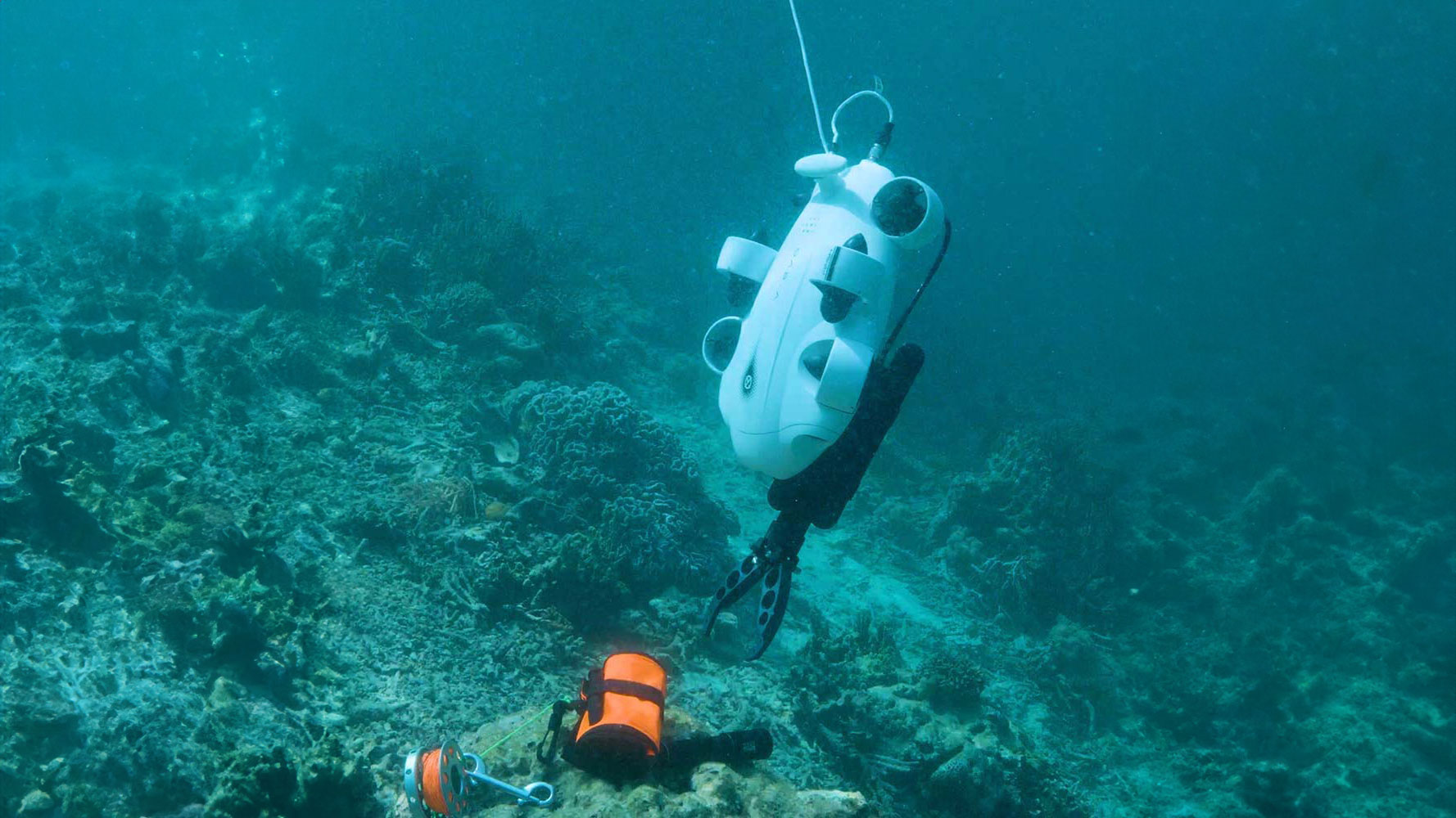 QYSEA FIFISH V-EVO Underwater AI ROV with Robotic Arm