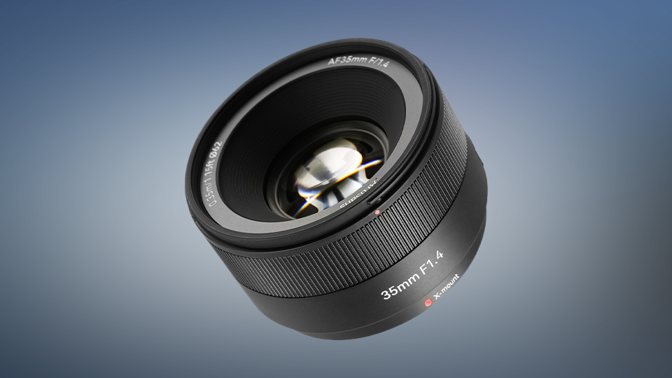 7artisans Photoelectric 35mm f/1.4 AF Lens