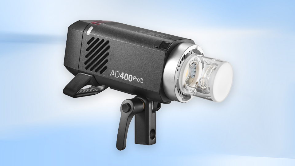 AD400Pro II All in One Outdoor Flash Dual Mount Flexibility