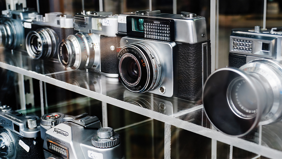 Analog Film Used Cameras and Lenses Analog Film Used Cameras and Lenses