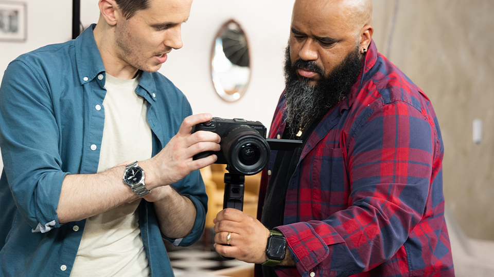 Canon EOS R6 V Camera Lifestyle