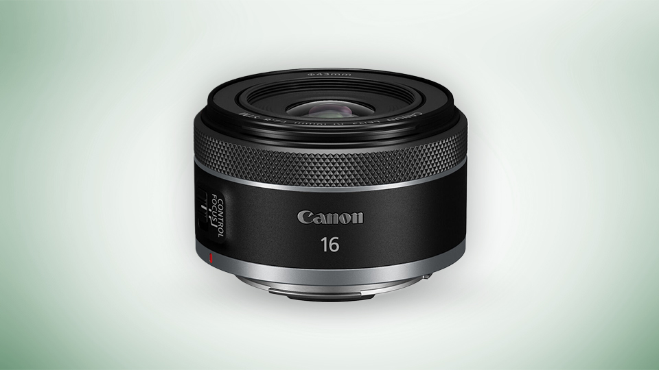 Canon RF 16mm f/2.8 STM Lens