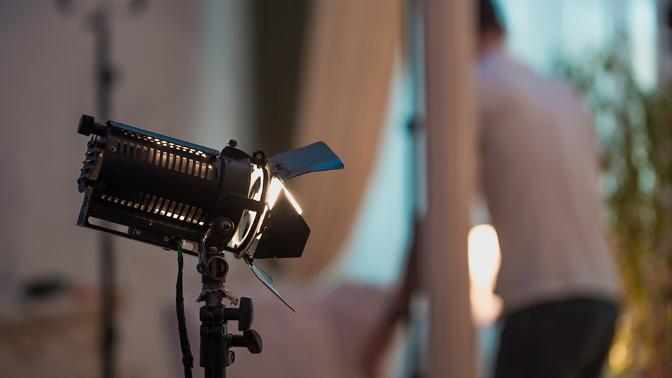 Continuous light set up in portrait studio