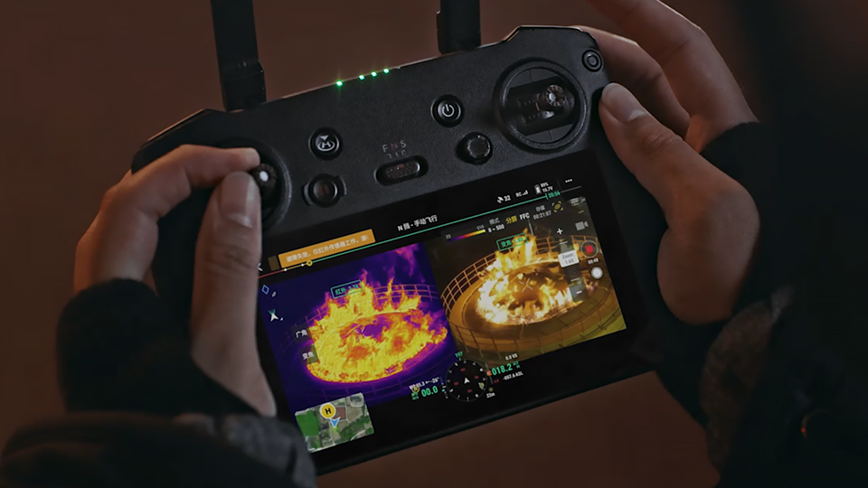DJI Mavic 3 Thermal portable remote controller dual screen DJI Mavic 3 Thermal portable remote controller dual screen