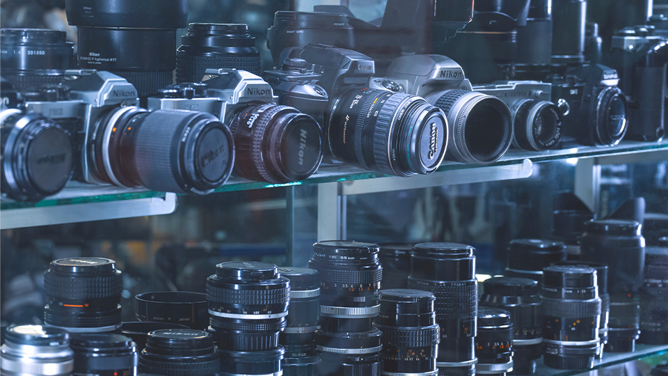 DSLRs & Other Discontinueds Used Cameras and Lenses DSLRs & Other Discontinueds Used Cameras and Lenses