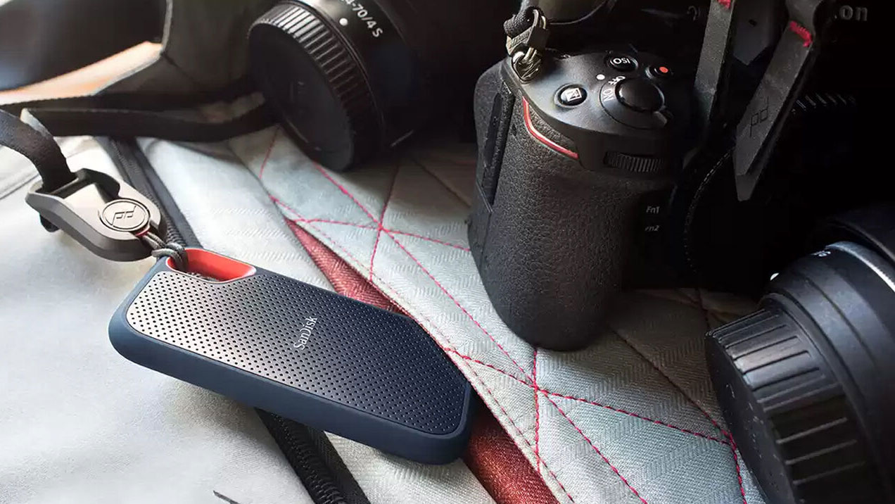 SanDisk Extreme Portable SSD V2 SanDisk Extreme Portable SSD V2