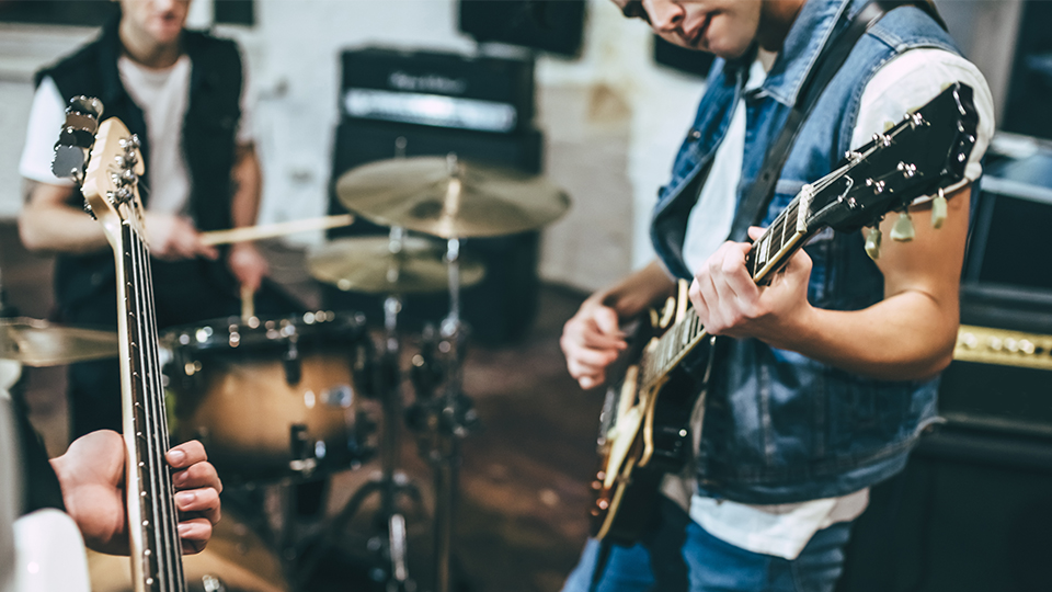 Guitars Cab Micing Techniques and Combos