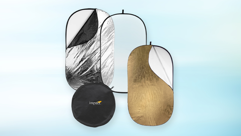 Impact 5 in 1 Collapsible Oval Reflector with Solid Gold 42x72 inch Impact 5 in 1 Collapsible Oval Reflector with Solid Gold 42x72 inch
