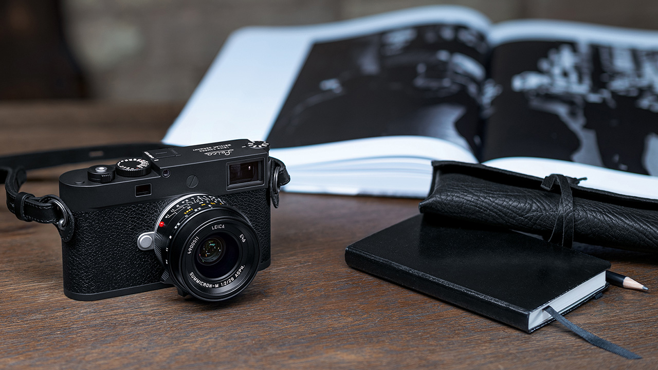 The M11-P, much like past “P” models, features a more discreet exterior that removes the Leica red dot and makes subtle improvements to the rest of the camera. These changes include Sapphire glass on the rear display and an internal storage increase to 256GB.