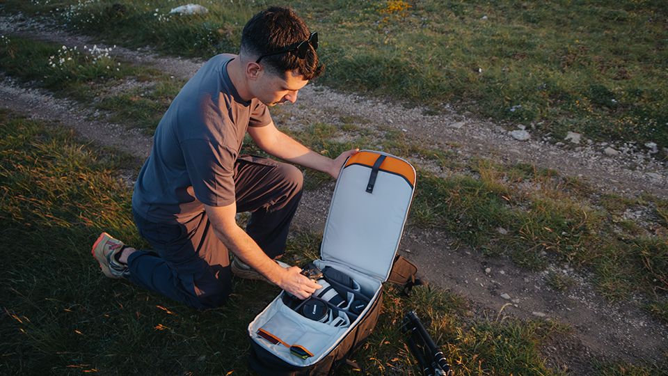 Lowepro FastPack IV featuring a redesigned full back pack opening