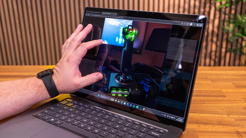 Microsoft 15 inch Surface Laptop Ultra Zooming photo via touch screen