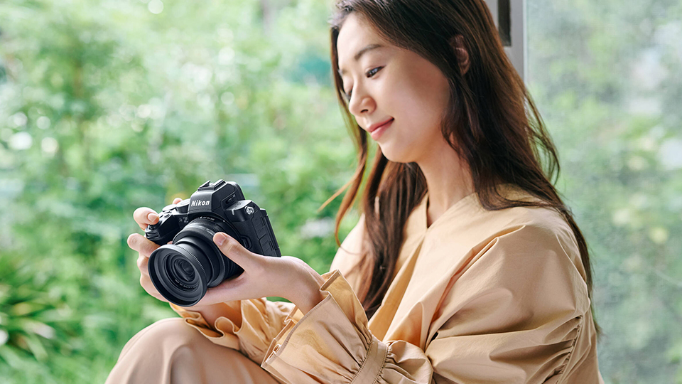 Nikon Z50 II Mirrorless Camera with 16-50mm Lens Nikon Z50 II Mirrorless Camera with 16-50mm Lens