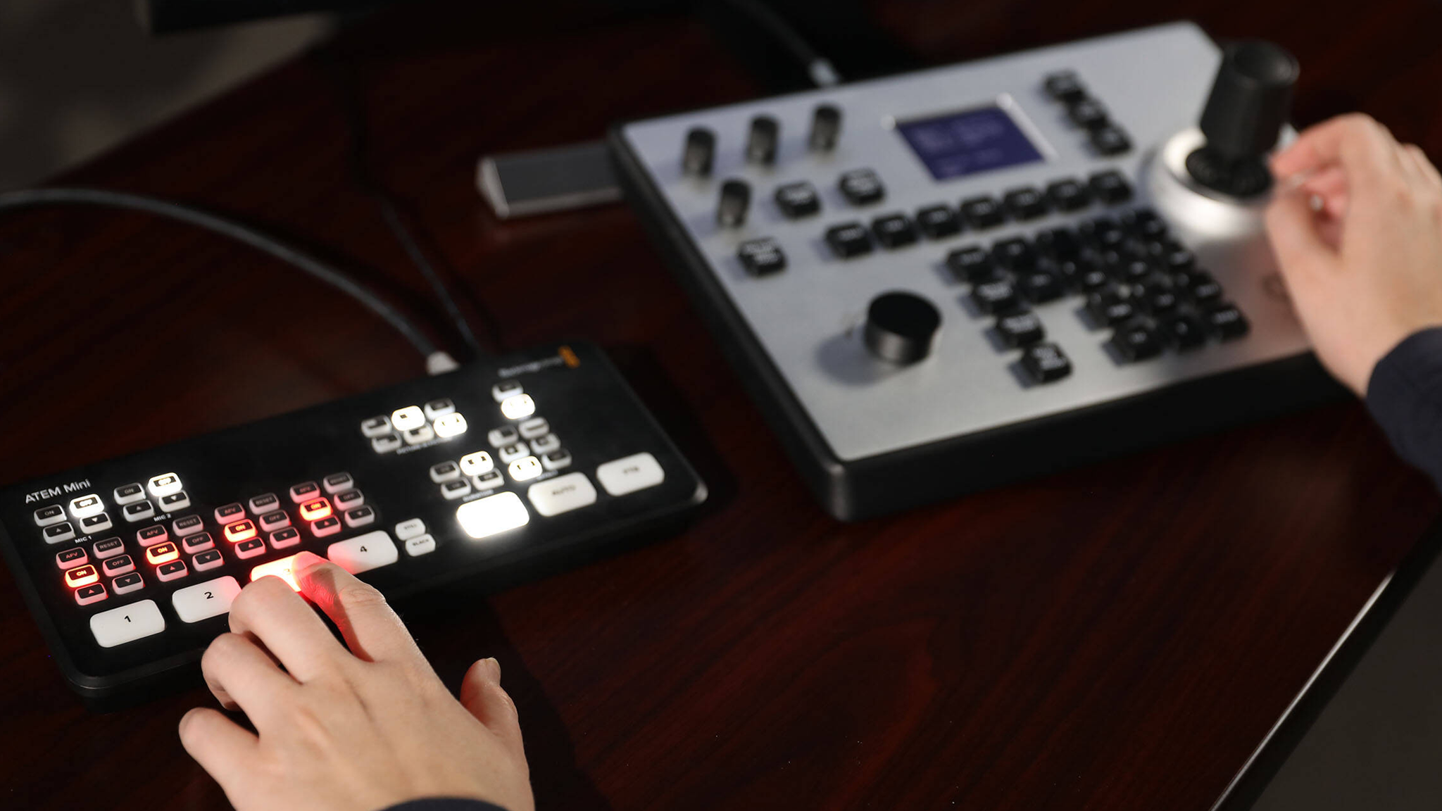 PTZOptics Producer SE Camera &amp; Controller Bundle