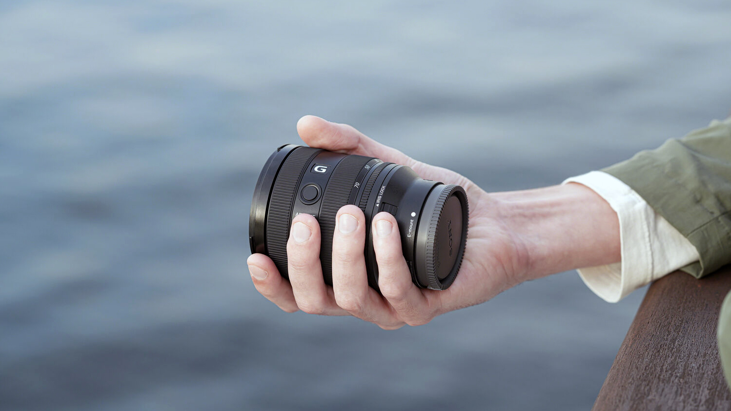 Sony FE 20-70 f/4 G Lens Sony FE 20-70 f/4 G Lens