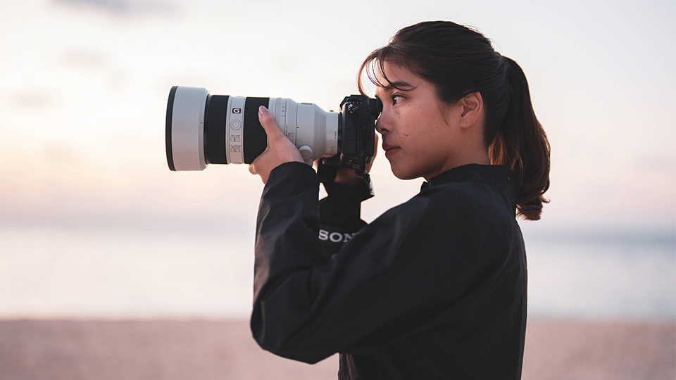 Sony FE 50 150mm f-2 GM Lens Sony FE 50 150mm f-2 GM Lens