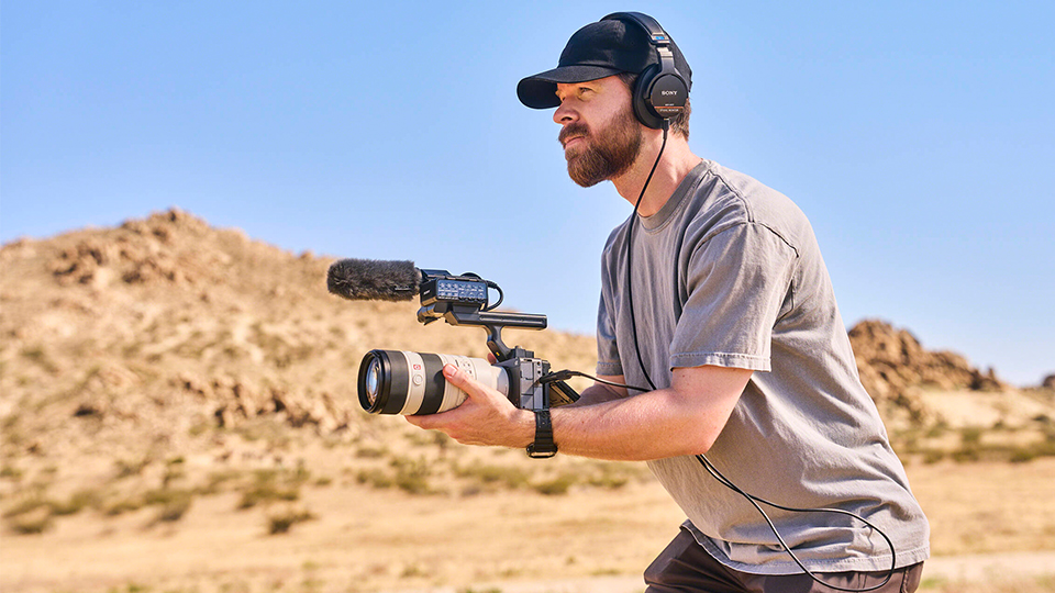 Sony FX5 Cinema Camera Sony FX5 Cinema Camera