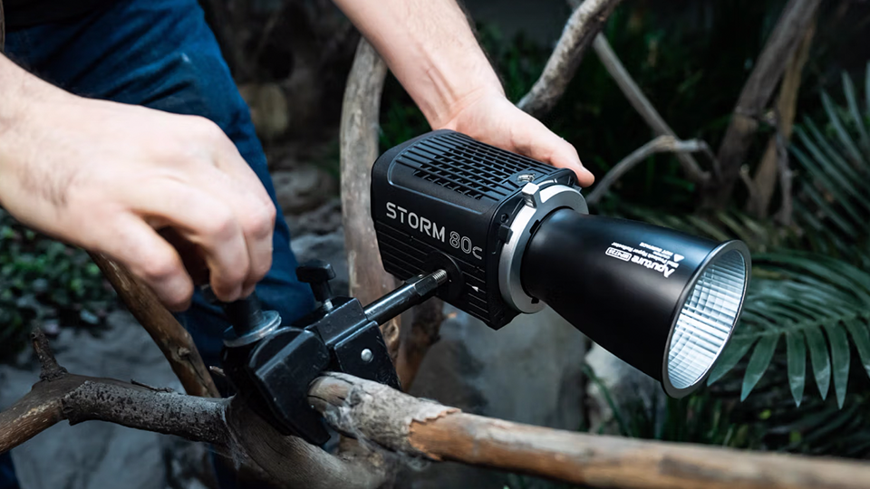 Aputure STORM 80c Aputure STORM 80c