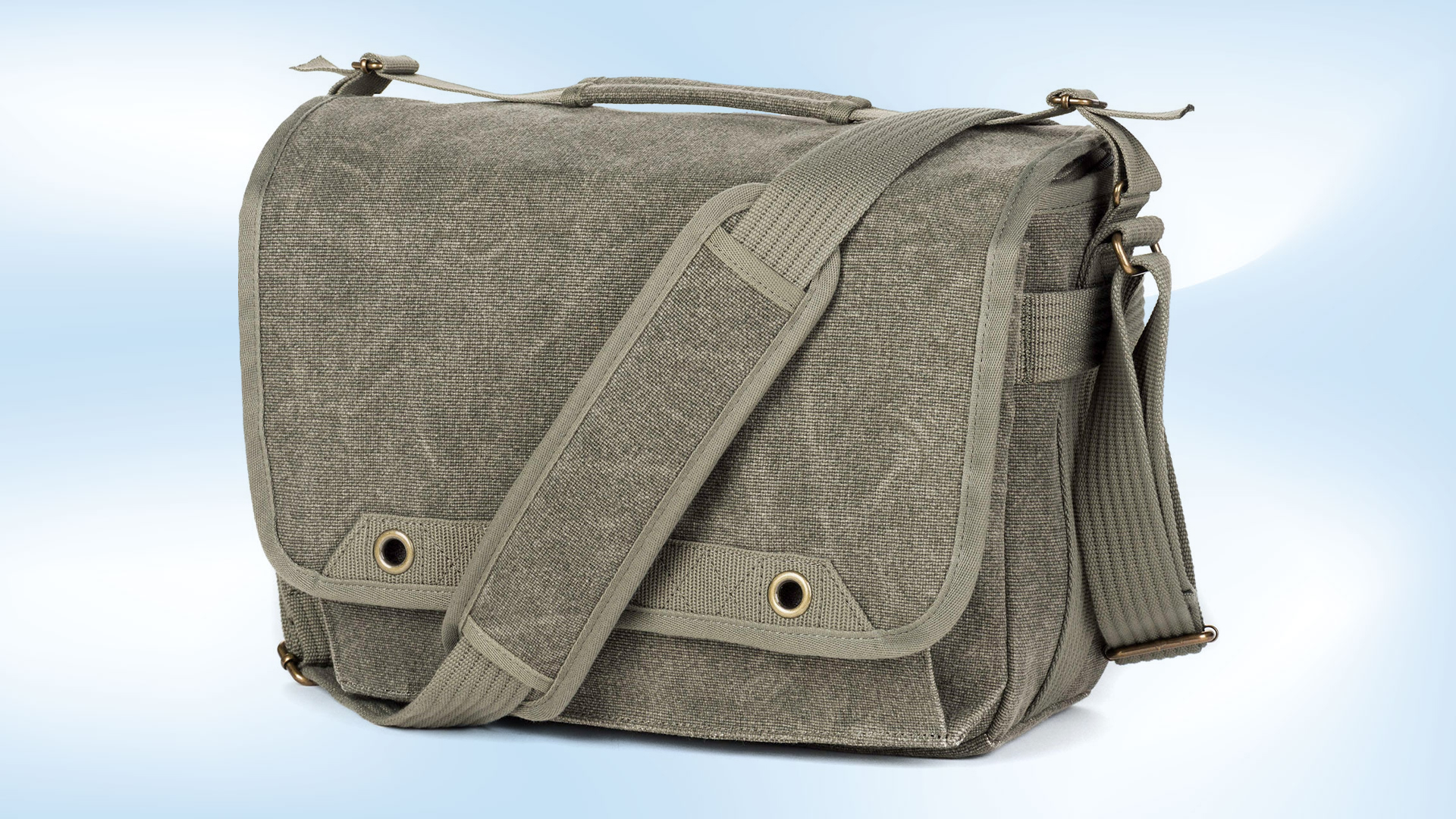 Think Tank Photo Retrospective 7M Shoulder Bag for DSLR/Mirrorless Cameras Think Tank Photo Retrospective 7M Shoulder Bag for DSLR/Mirrorless Cameras