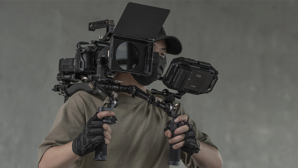 Tilta Lightweight Shoulder Rig Front Tilta Lightweight Shoulder Rig Front