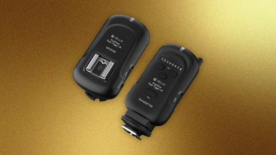 Vello FreeWave LR Wireless Flash Trigger and Receiver Kit Vello FreeWave LR Wireless Flash Trigger and Receiver Kit
