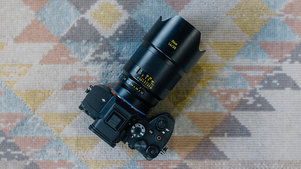 ZEISS Otus ML 35mm f 1 4 Lens Topview ZEISS Otus ML 35mm f 1 4 Lens Topview