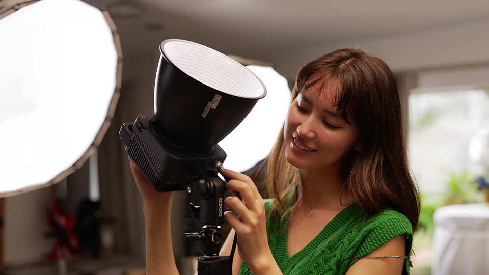 Zhiyun MOLUS G300 Bi-Color LED Monolight