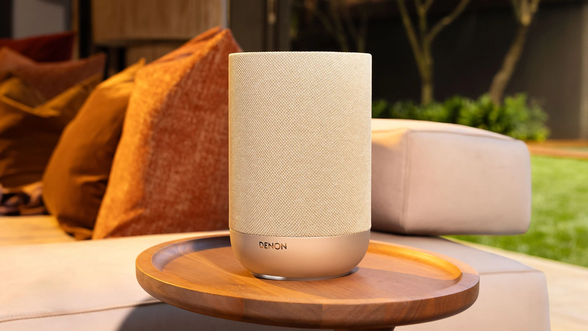Denon Home 200 Wireless Smart Speaker Denon Home 200 Wireless Smart Speaker