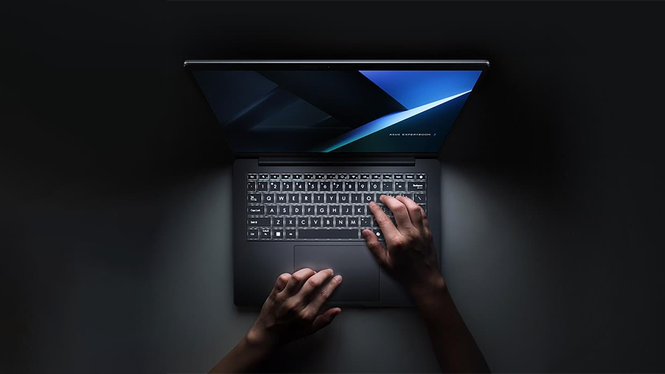 ASUS ExpertCenter B900MF