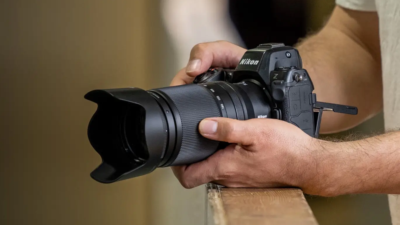Nikon NIKKOR Z 70-180mm f/2.8 Lens Nikon NIKKOR Z 70-180mm f/2.8 Lens